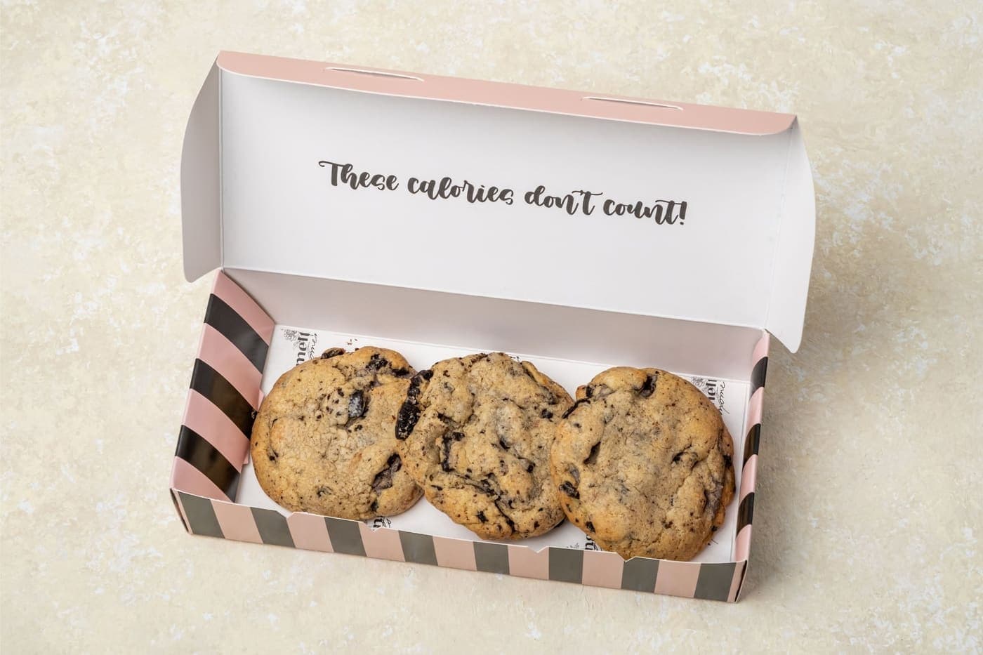 Cookies and Cream Cookies